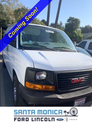 2014 GMC Savana Cargo Van